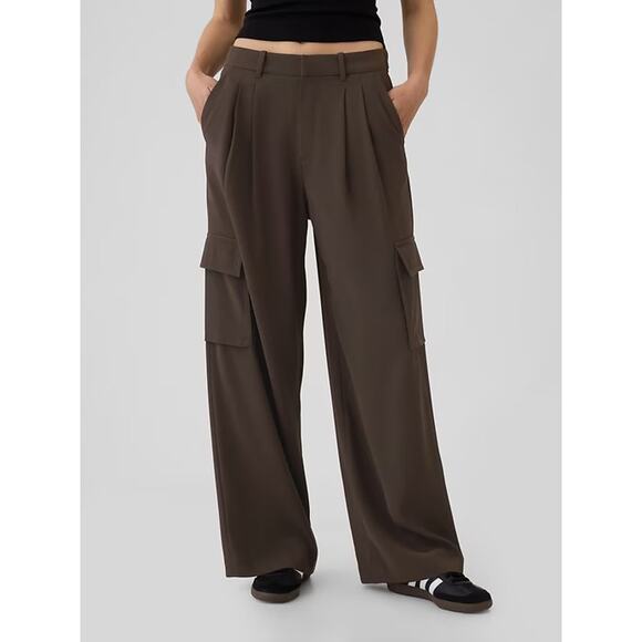 Gap Pants - $90 Gap 365 High Rise Cargo Pleated Trousers - 2 Petite - Terra Brown
